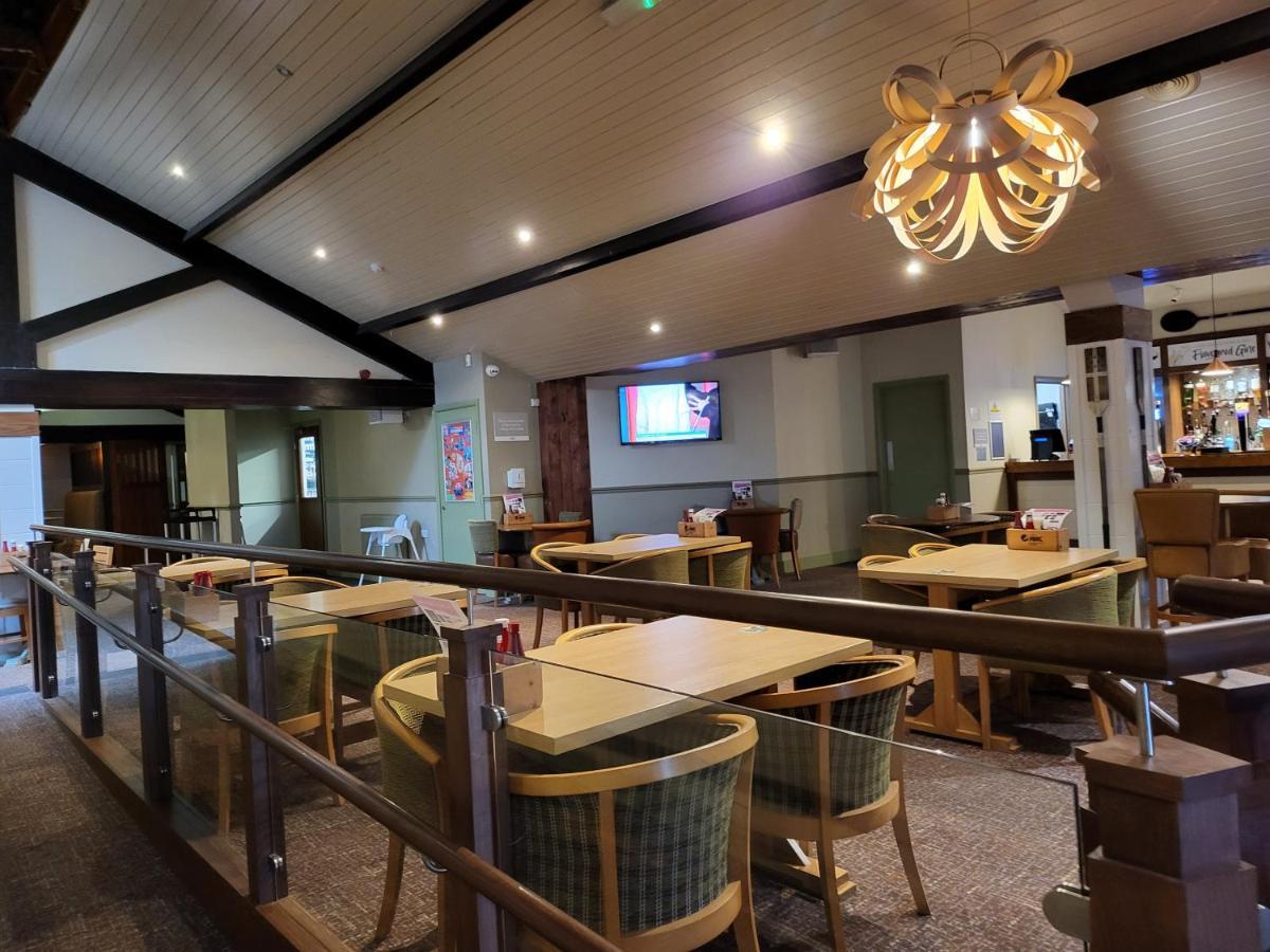 Cheerful 3 Bedroom Lodge At White Cross Bay Windermere Eksteriør bilde