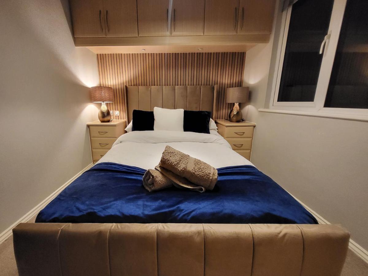 Cheerful 3 Bedroom Lodge At White Cross Bay Windermere Eksteriør bilde